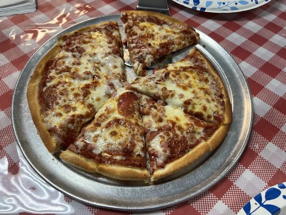 Pepperoni & Ham Pizza